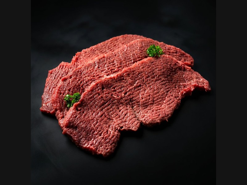 atria-sync-plu36-7 GRASS-FED BBQ BEEF STEAK 200g - Image 1